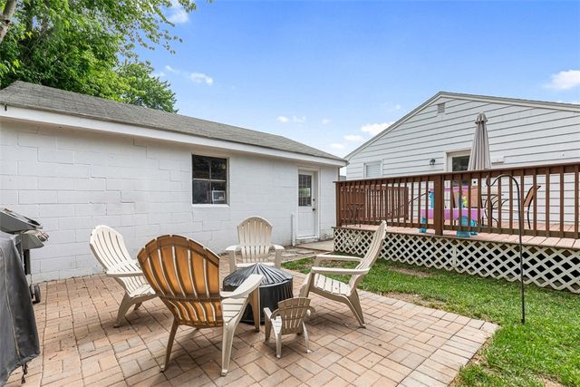 97 Victor Avenue, Johnston, RI 02919