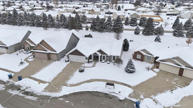 16205 Ballantyne Trail, Huntertown, IN 46748