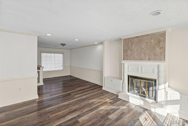 1101 Saint Patrick Boulevard, Cahokia, IL 62206