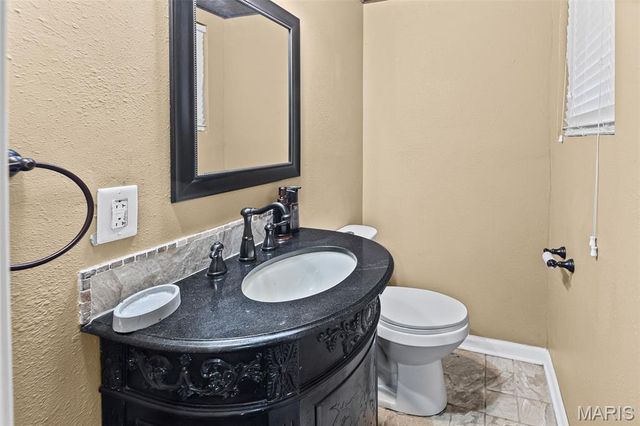 1101 Saint Patrick Boulevard, Cahokia, IL 62206