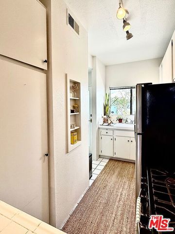 2500 Abbot Kinney Boulevard 6, Venice, CA 90291