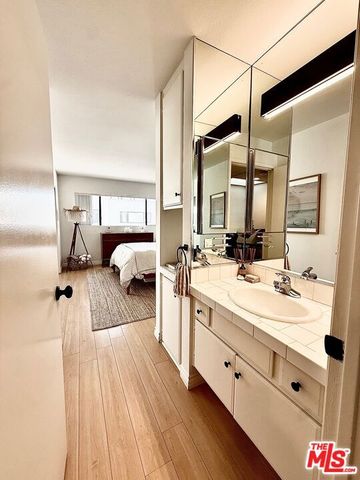 2500 Abbot Kinney Boulevard 6, Venice, CA 90291