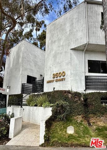 2500 Abbot Kinney Boulevard 6, Venice, CA 90291