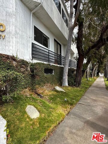 2500 Abbot Kinney Boulevard 6, Venice, CA 90291