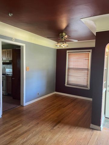 26252 Eton Avenue, Dearborn Heights City, MI 48125