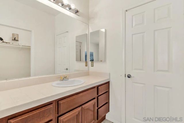 807 Calle Lagasca, Chula Vista, CA 91910
