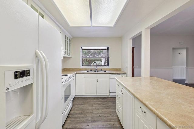 3661 Avocado Village Ct 115, La Mesa, CA 91941