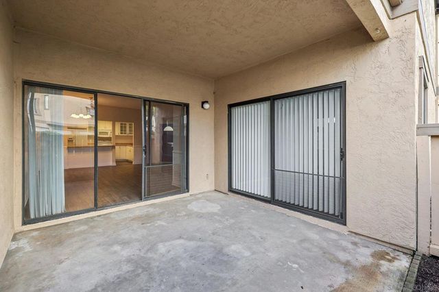 3661 Avocado Village Ct 115, La Mesa, CA 91941