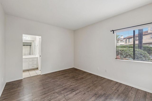 3661 Avocado Village Ct 115, La Mesa, CA 91941