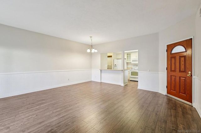 3661 Avocado Village Ct 115, La Mesa, CA 91941