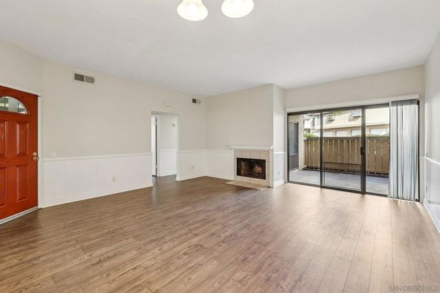 3661 Avocado Village Ct 115, La Mesa, CA 91941