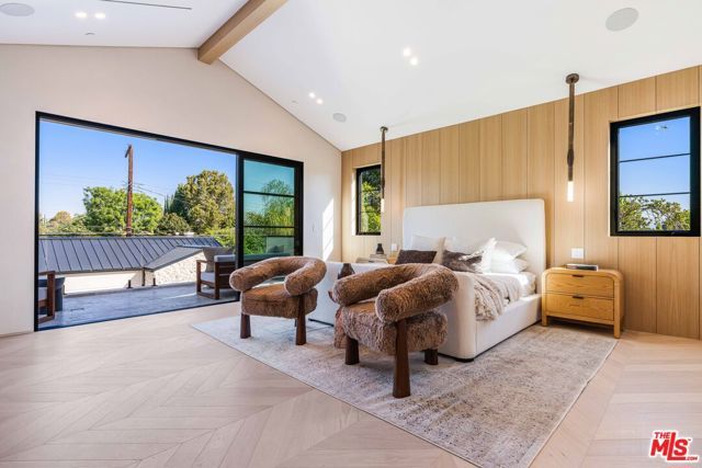 16723 La Maida Street, Los Angeles, CA 91436