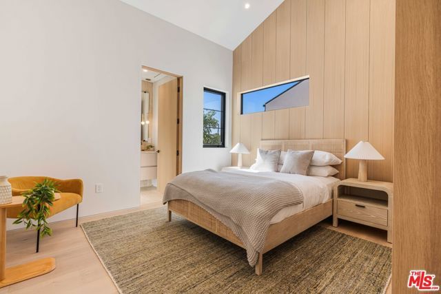 16723 La Maida Street, Los Angeles, CA 91436