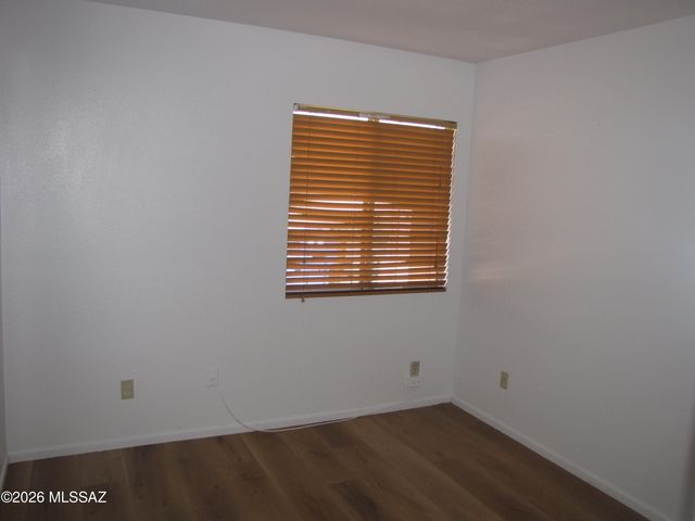 9946 E Leila Drive, Tucson, AZ 85730