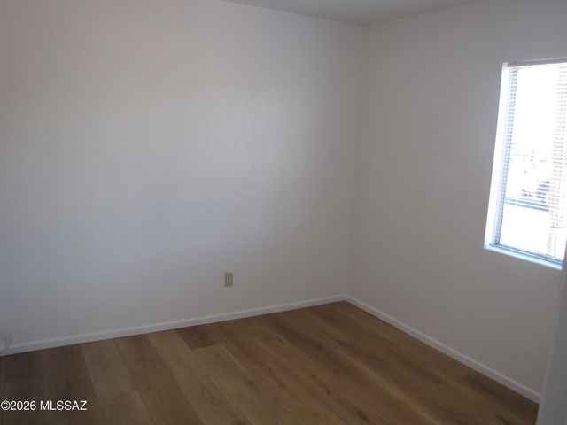 9946 E Leila Drive, Tucson, AZ 85730