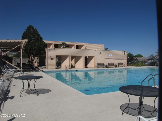 9946 E Leila Drive, Tucson, AZ 85730