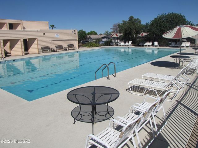 9946 E Leila Drive, Tucson, AZ 85730