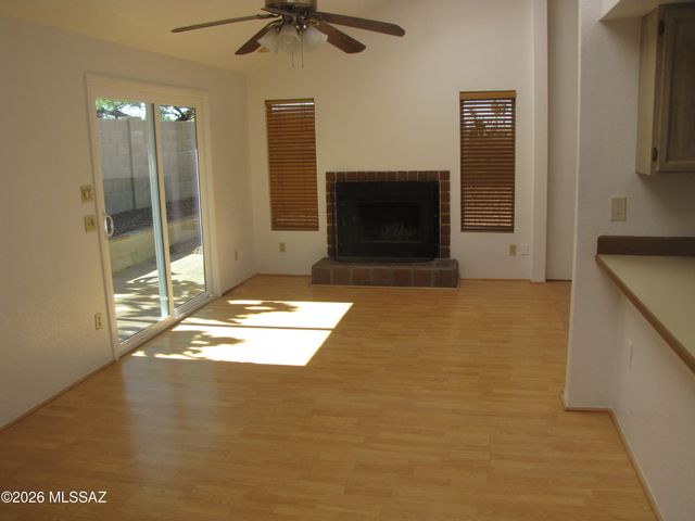 9946 E Leila Drive, Tucson, AZ 85730