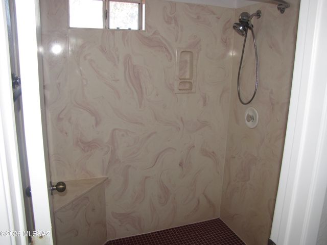 9946 E Leila Drive, Tucson, AZ 85730