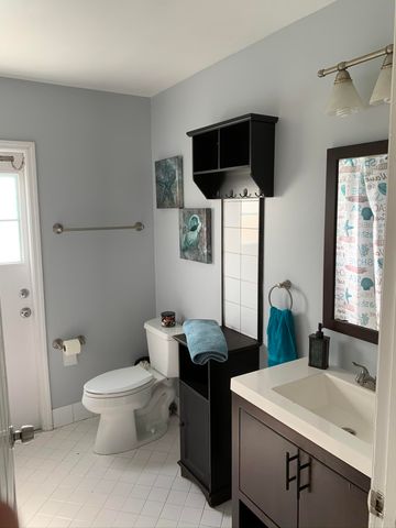 22258 SW 98TH Place ., Cutler Bay, FL 33190