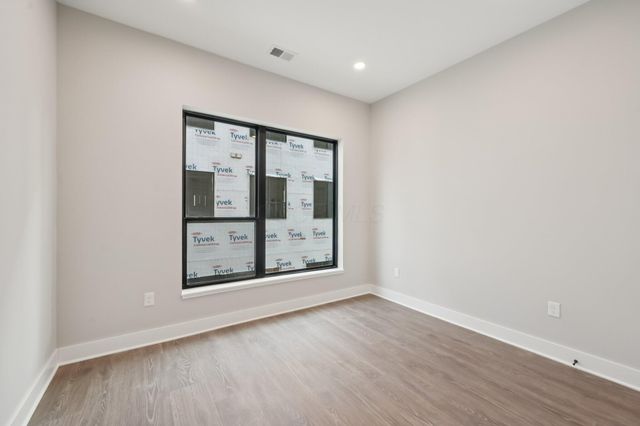 2867 Kobuk Drive, 201, Columbus, OH 43228