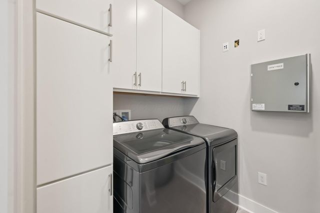 2867 Kobuk Drive, 201, Columbus, OH 43228