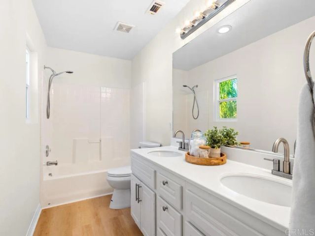 40595 Heyerdahl Avenue, Murrieta, CA 92563