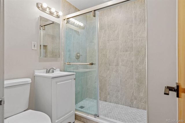 1175 N Emerson Street 305, Denver, CO 80218