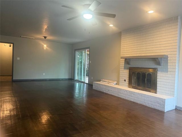 3604 N Willow Springs Drive, Oklahoma City, OK 73112