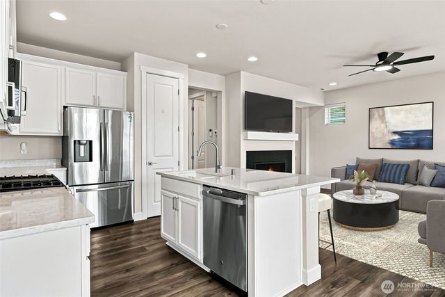 5367 50th Loop SE, Lacey, WA 98503