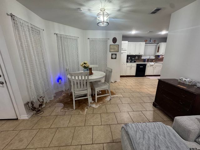 508 County Road 2147, Troup, TX 75789