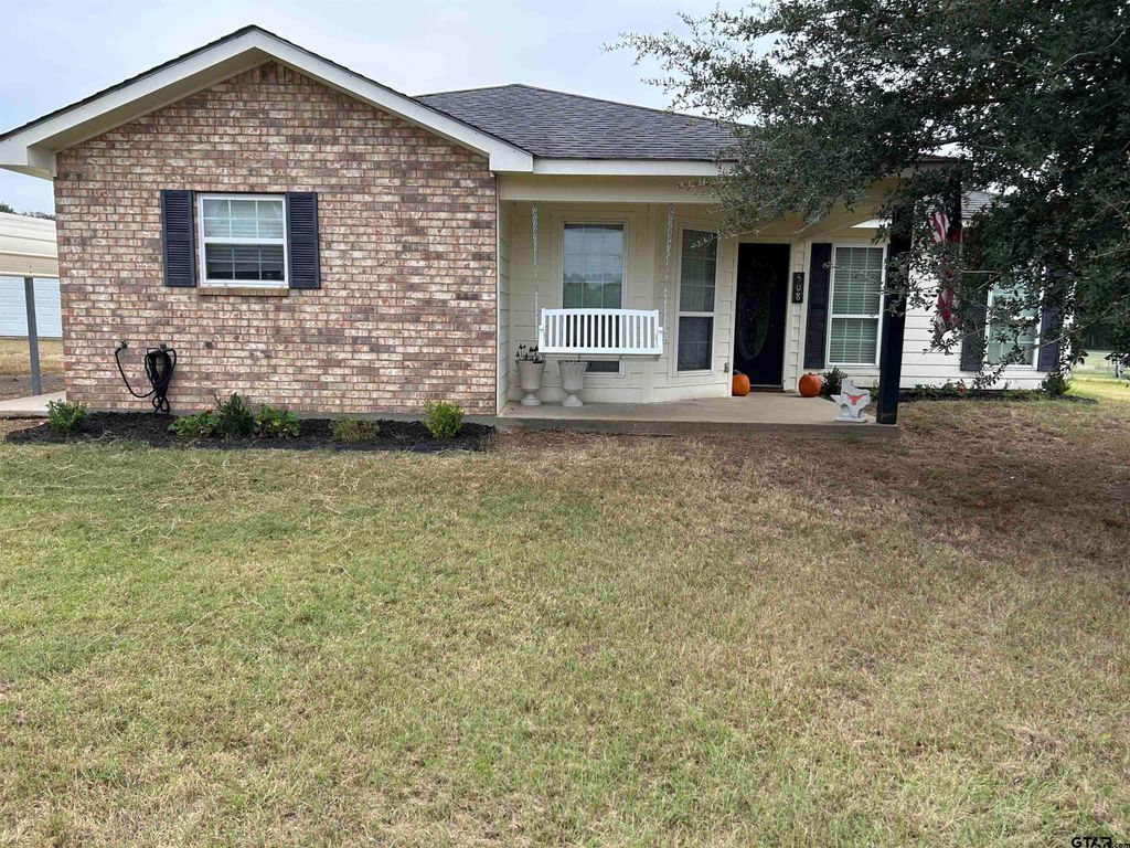 508 County Road 2147, Troup, TX 75789