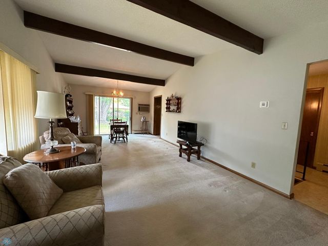 2526 Willow Road N, Fargo, ND 58102