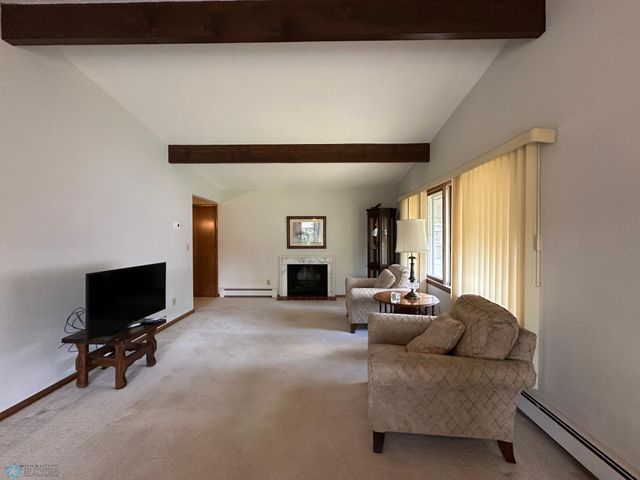2526 Willow Road N, Fargo, ND 58102