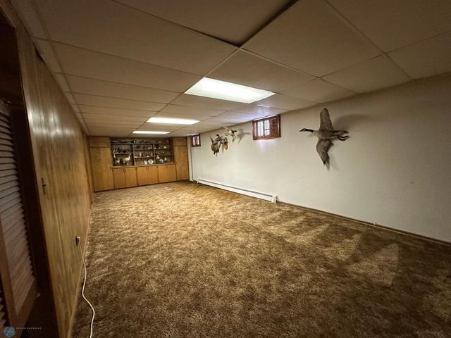 2526 Willow Road N, Fargo, ND 58102