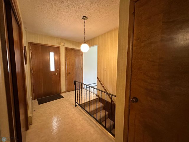 2526 Willow Road N, Fargo, ND 58102