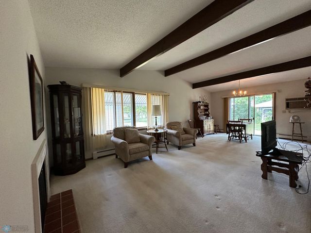 2526 Willow Road N, Fargo, ND 58102