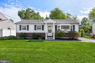 32 BETTLEWOOD RD, Marlton, NJ 08053