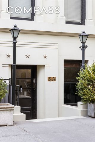 53 E 67th Street, New York City, NY 10065