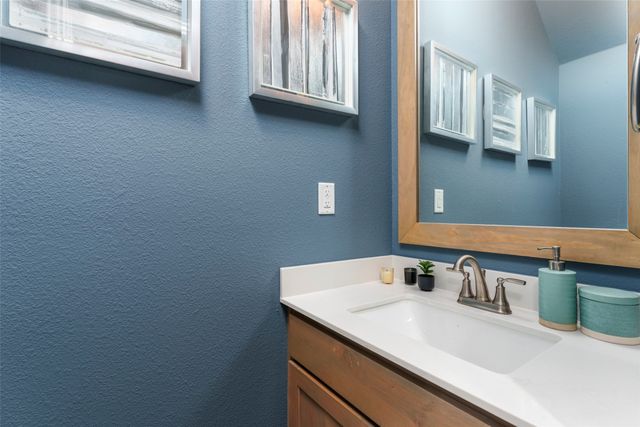 4215 Swinley Forest Drive, Arlington, TX 76017