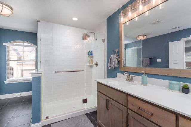 4215 Swinley Forest Drive, Arlington, TX 76017