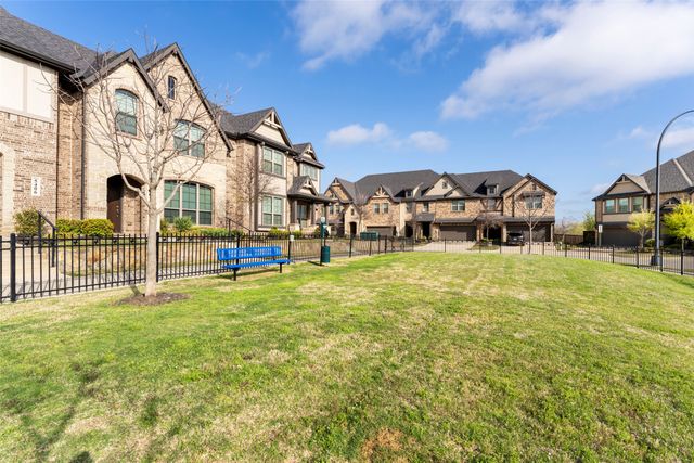 4215 Swinley Forest Drive, Arlington, TX 76017