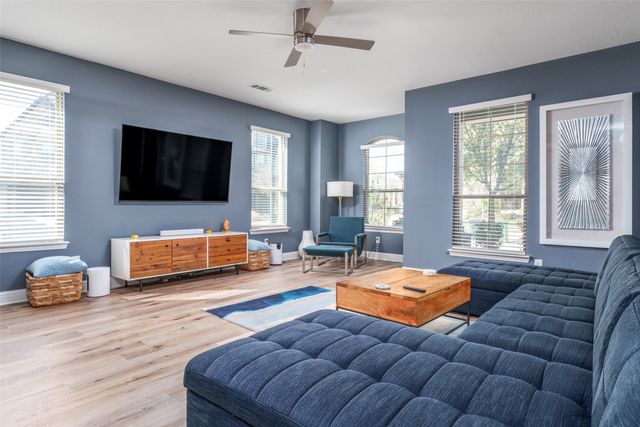 4215 Swinley Forest Drive, Arlington, TX 76017