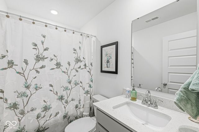 1308 Turnbridge Wells, Avon, IN 46123