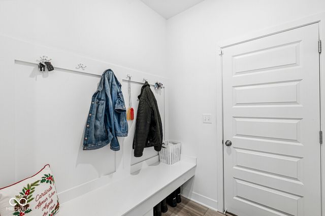 1308 Turnbridge Wells, Avon, IN 46123