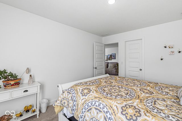 1308 Turnbridge Wells, Avon, IN 46123