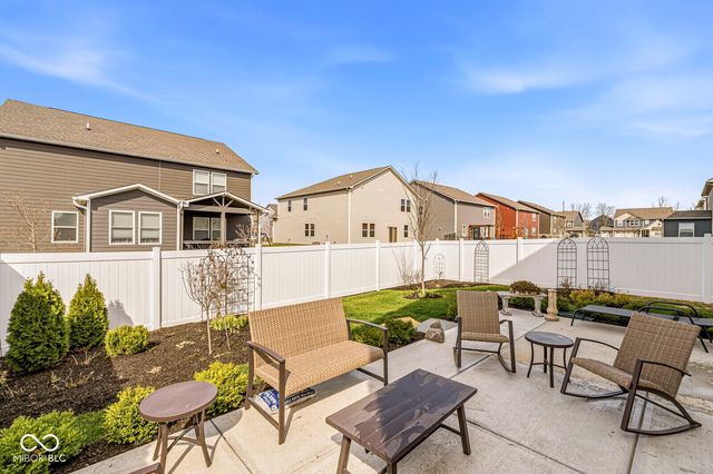 1308 Turnbridge Wells, Avon, IN 46123