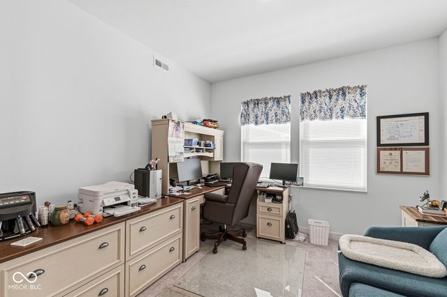 1308 Turnbridge Wells, Avon, IN 46123