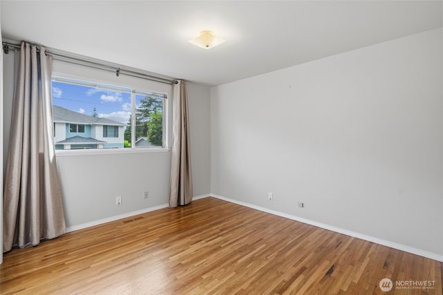 134 160th Place SE, Bellevue, WA 98008