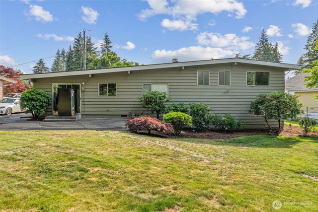 134 160th Place SE, Bellevue, WA 98008